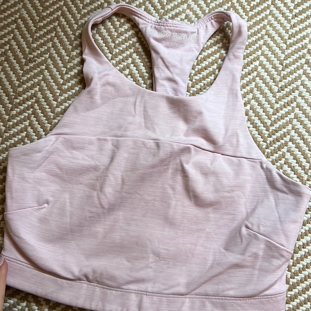 Size small outdoor voices too